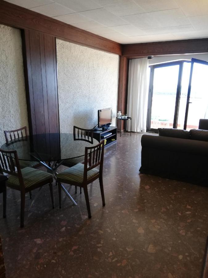 Ocean View Apartment กอสตา ดา กาปาริกา ภายนอก รูปภาพ